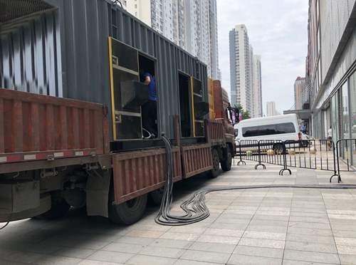 大英柴油发电机空气滤清器在不同季节的更换周期是否有差异？
