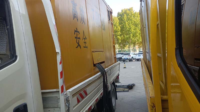 大英如何判断柴油发电机组和UPS电源的切换时间是否符合要求？